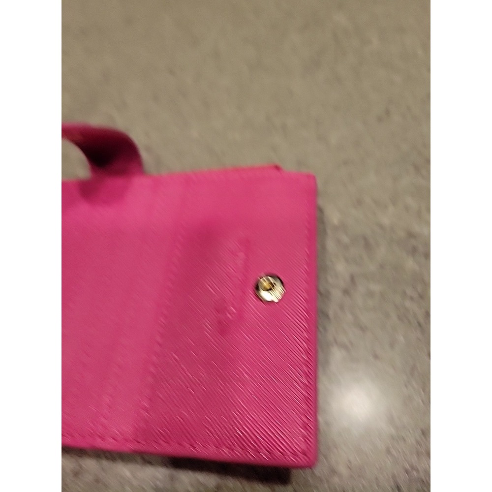Travelambo Pink Bifold 17 Card Wallet W/ Two Gold-Toned Zipper Compartments - Picture 9 of 11